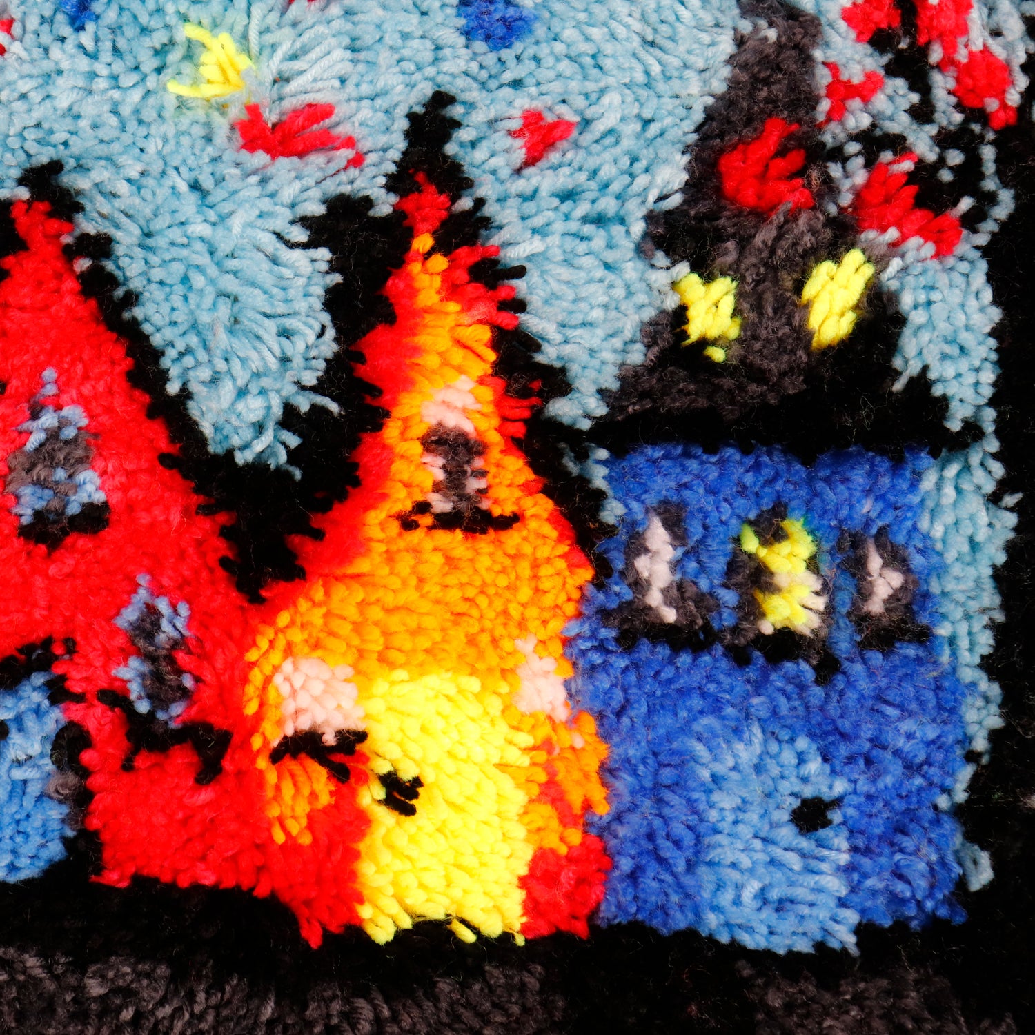 Latch Hook - Medium Rug Kit - HOUSES