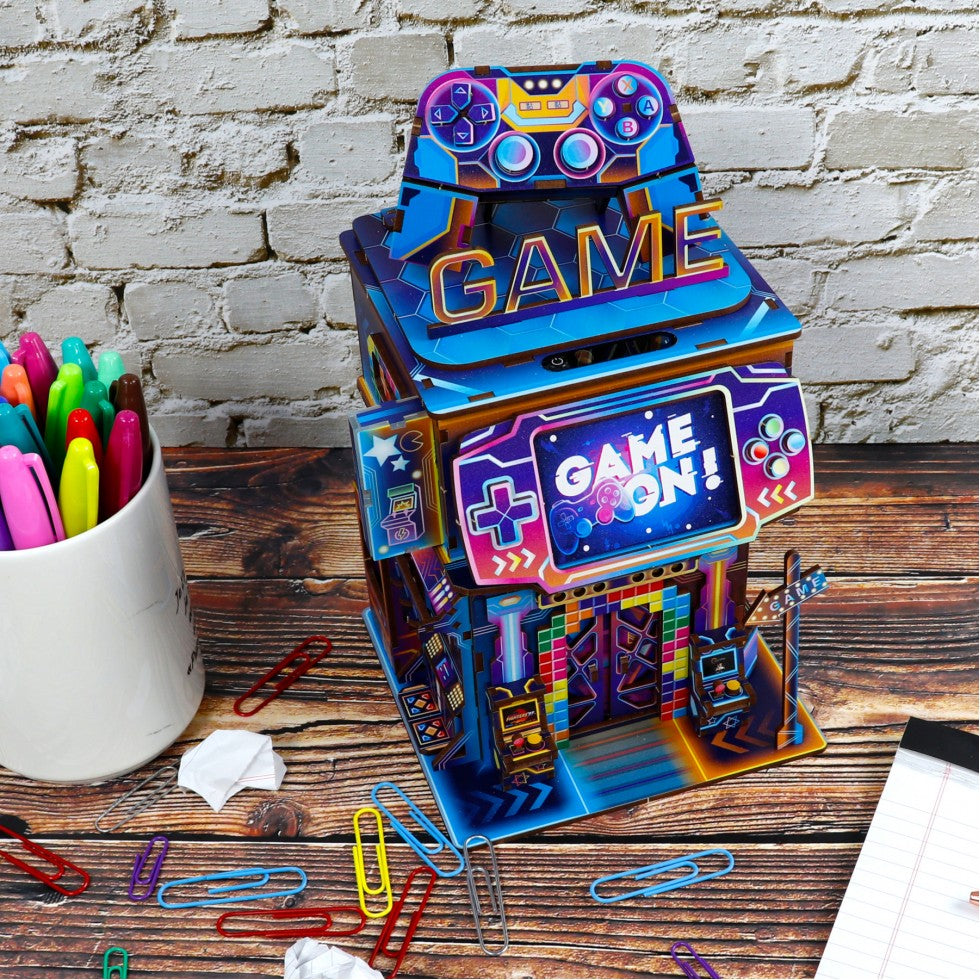Mini wooden desk bin - CITY OF GAMES